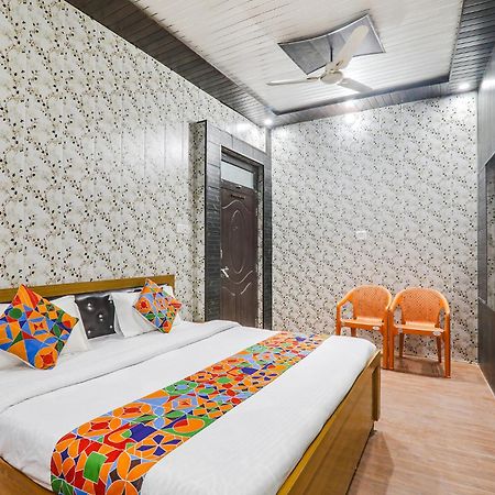 Fabexpress Milan Palace Ayodhya Buitenkant foto